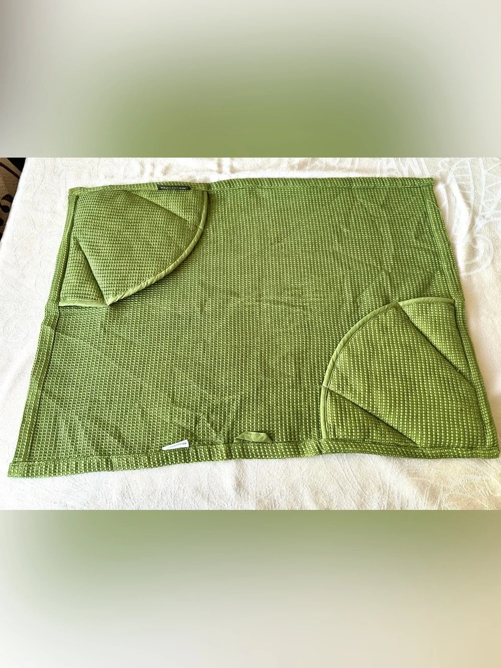 Rachael Ray Insulated Counter Protector Hot Pad Trivet w/ Mitt Pockets Green